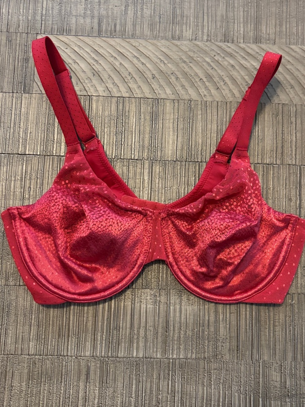 Wacoal Shimmery Red Back Appeal Underwire Bra